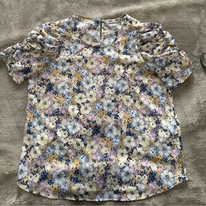 Floral Women's Top - Multicolor- XL